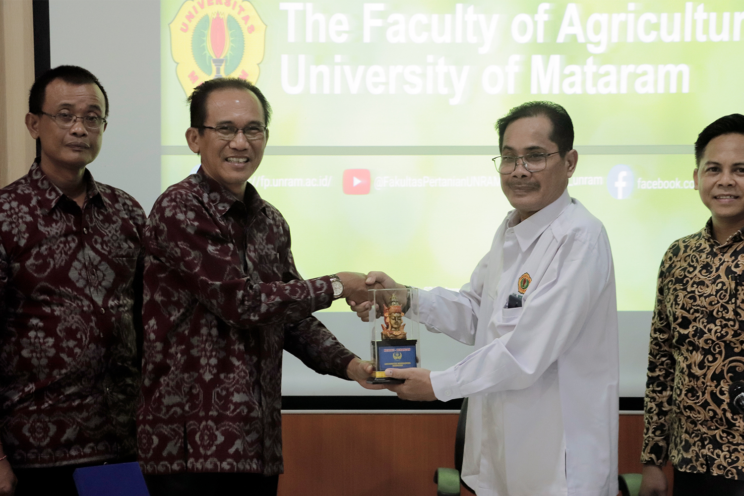 Kunjungan Civitas Warmadewa Fpunram