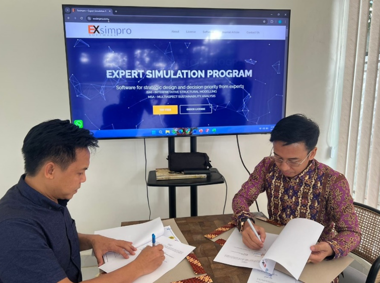 Penandatanganan 2 Moa Dan Ia Fakultas Pertanian Unram Dengan Perusahaan Teknologi Global (Powersim & Exsimpro Software )