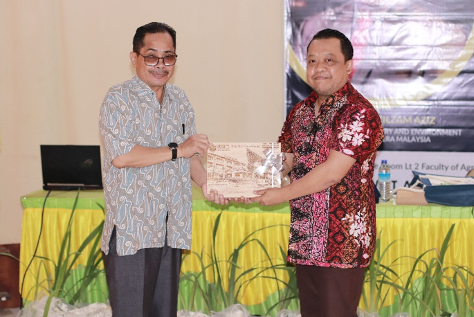 Kuliah Umum “RESPONSIBLE TOURISM: SOME PERSPECTIVE FOR Post-Pandemic World”