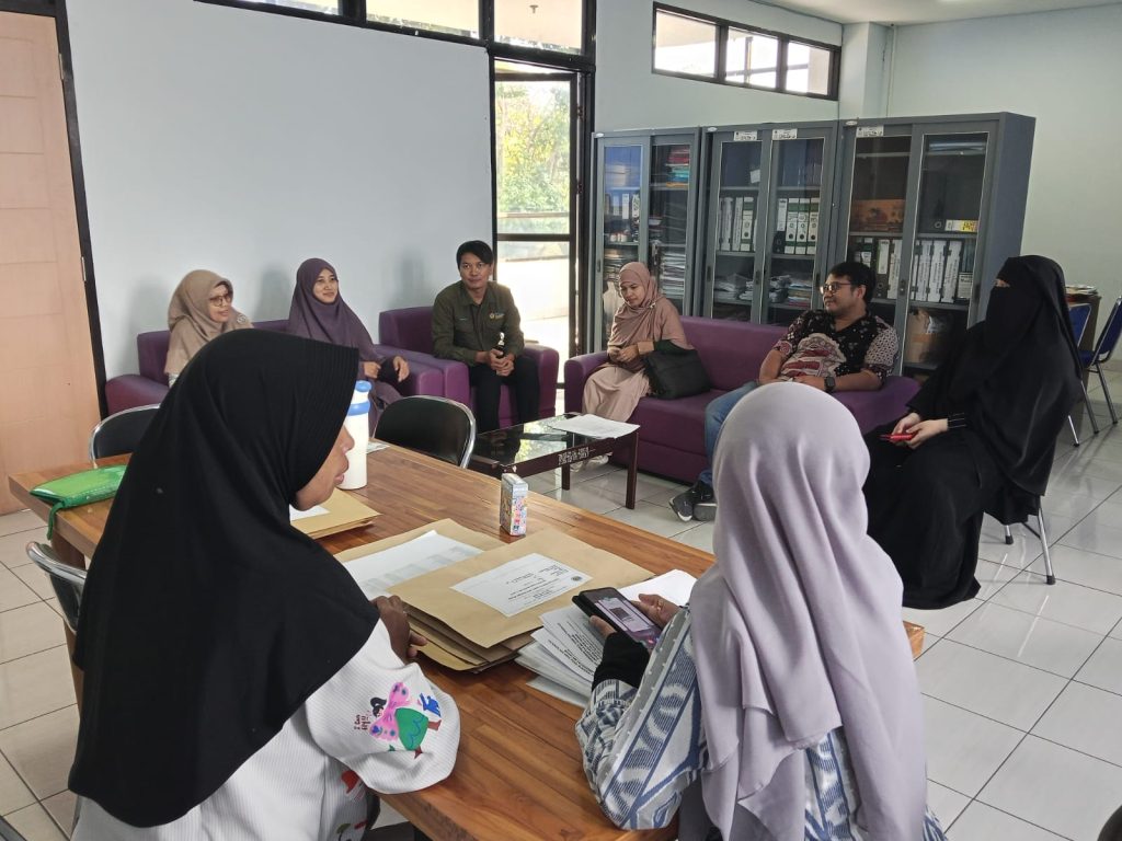 Fakultas Pertanian UNRAM Perkuat Pendataan Tracer Study