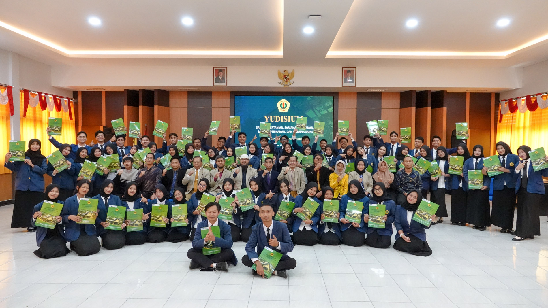 60 Mahasiswa Fakultas Pertanian UNRAM Resmi Diyudisium pada Periode 3 September 2026